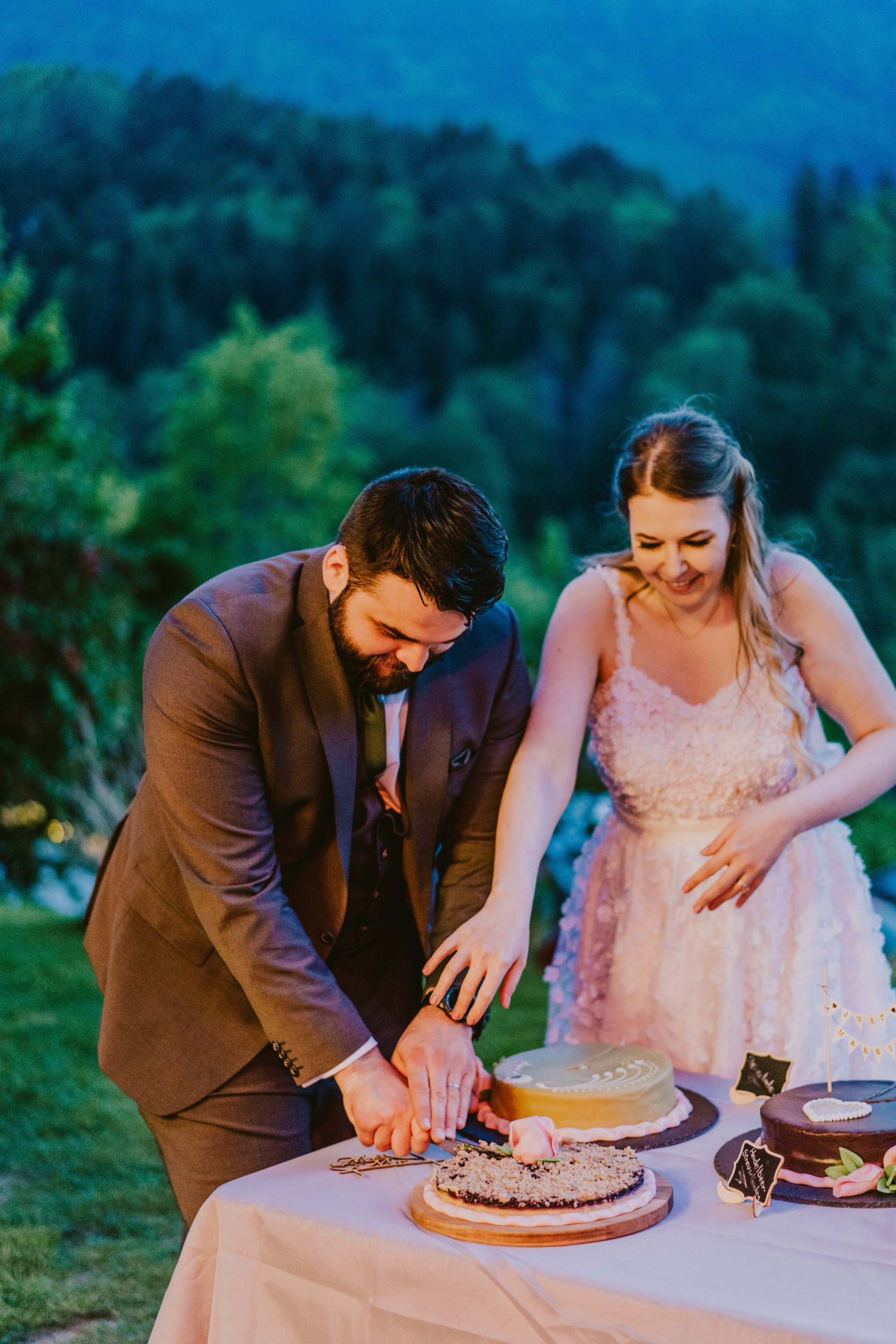 Hochzeit in der Villa Antoinette – Veronika & Albion (Niederösterreich)