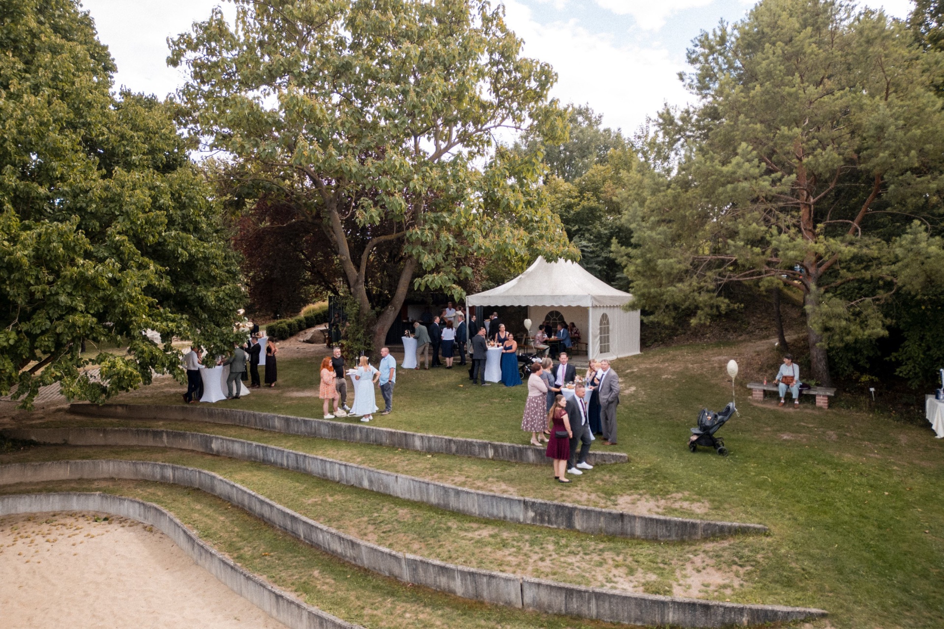 Lukas & Saskia – Hochzeit in der Gartenbauschule Langenlois, Bild 70