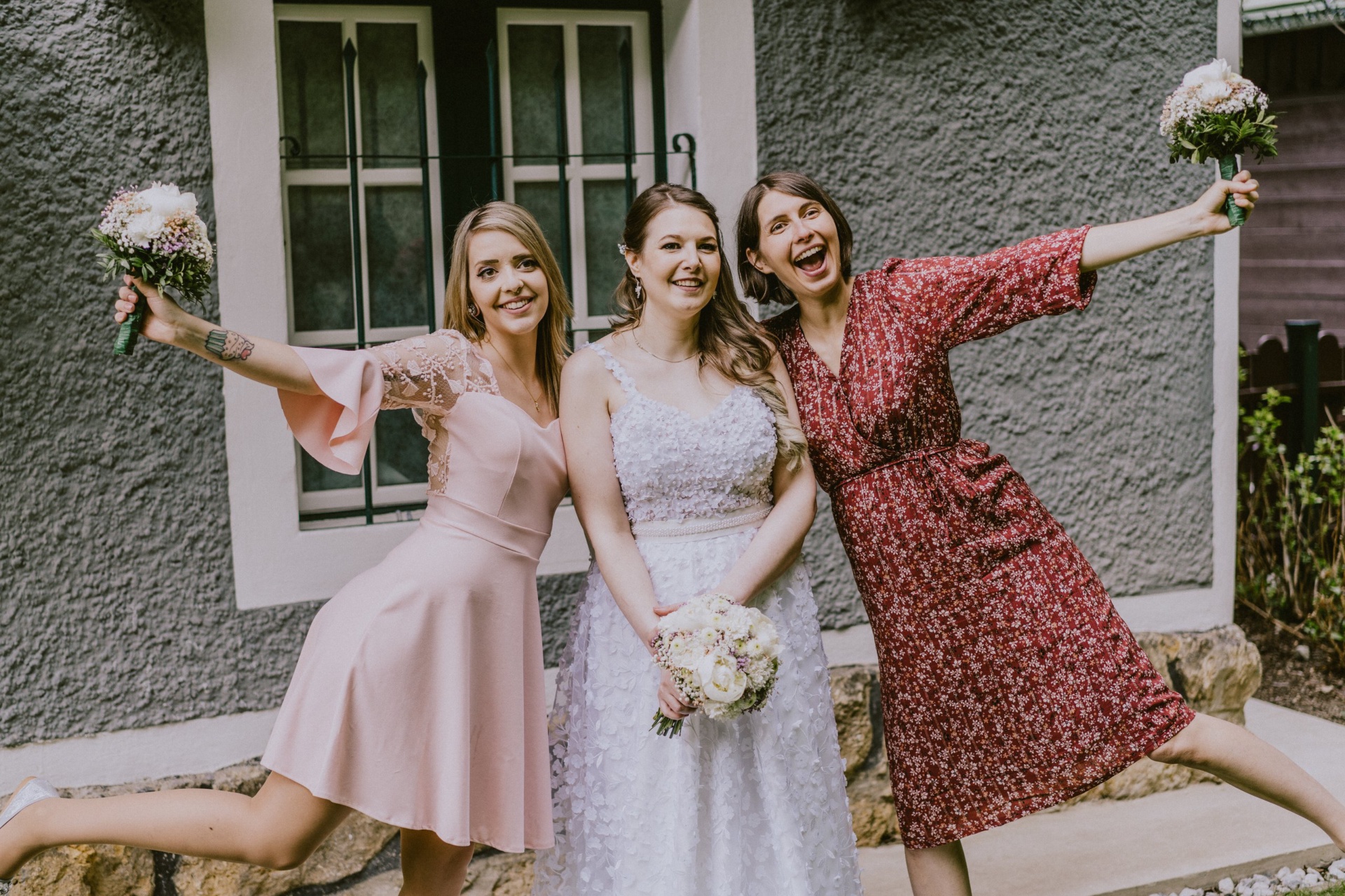 Hochzeit in der Villa Antoinette – Veronika & Albion (Niederösterreich)