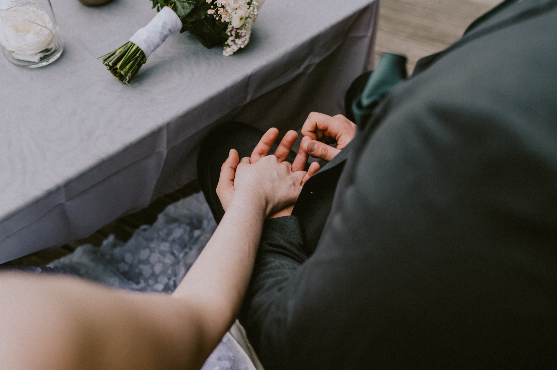 Hochzeit in der Villa Antoinette – Veronika & Albion (Niederösterreich)