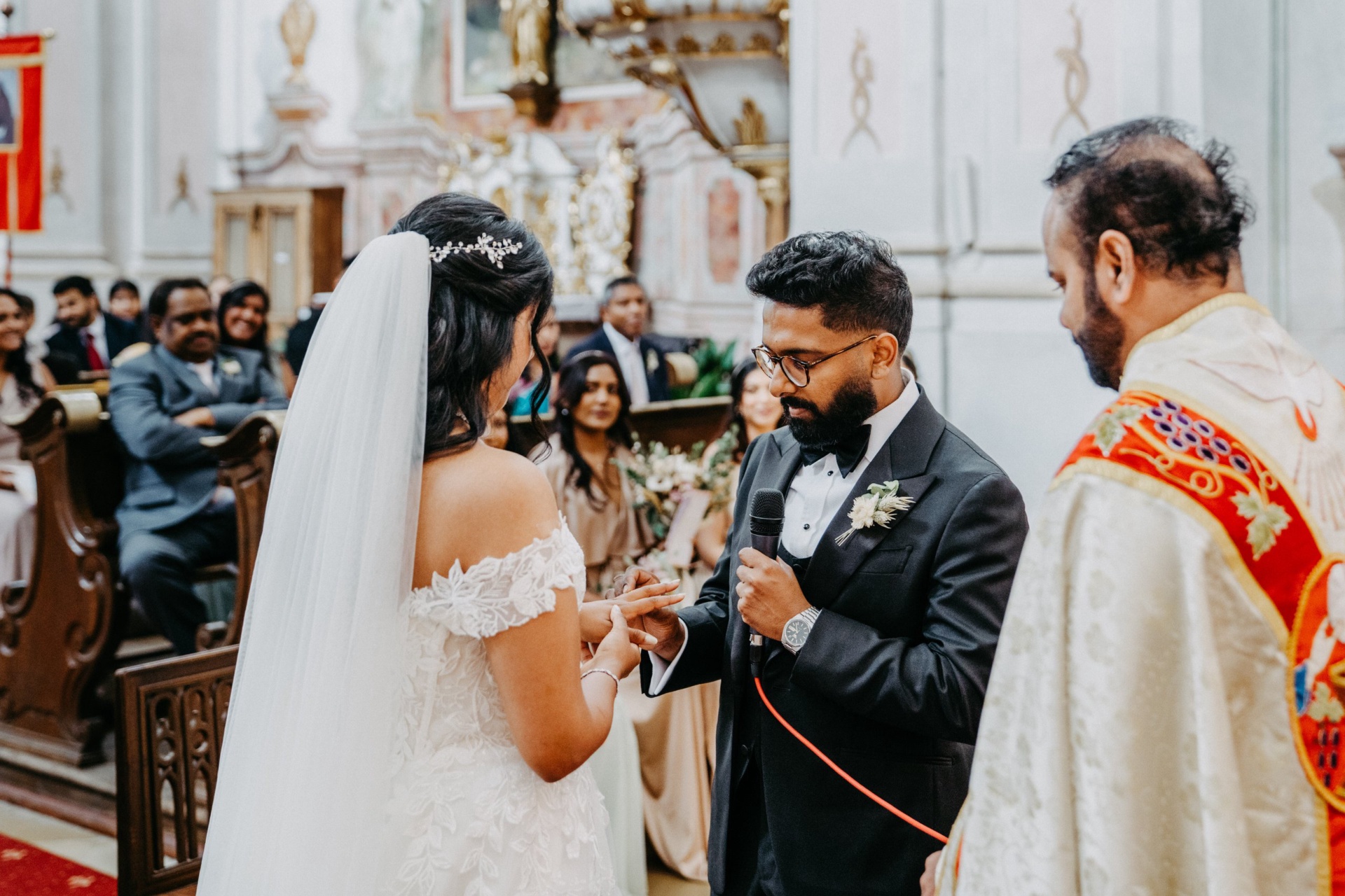 Hochzeit im Schloss Gurhof – Divya & Veeko (Niederösterreich)