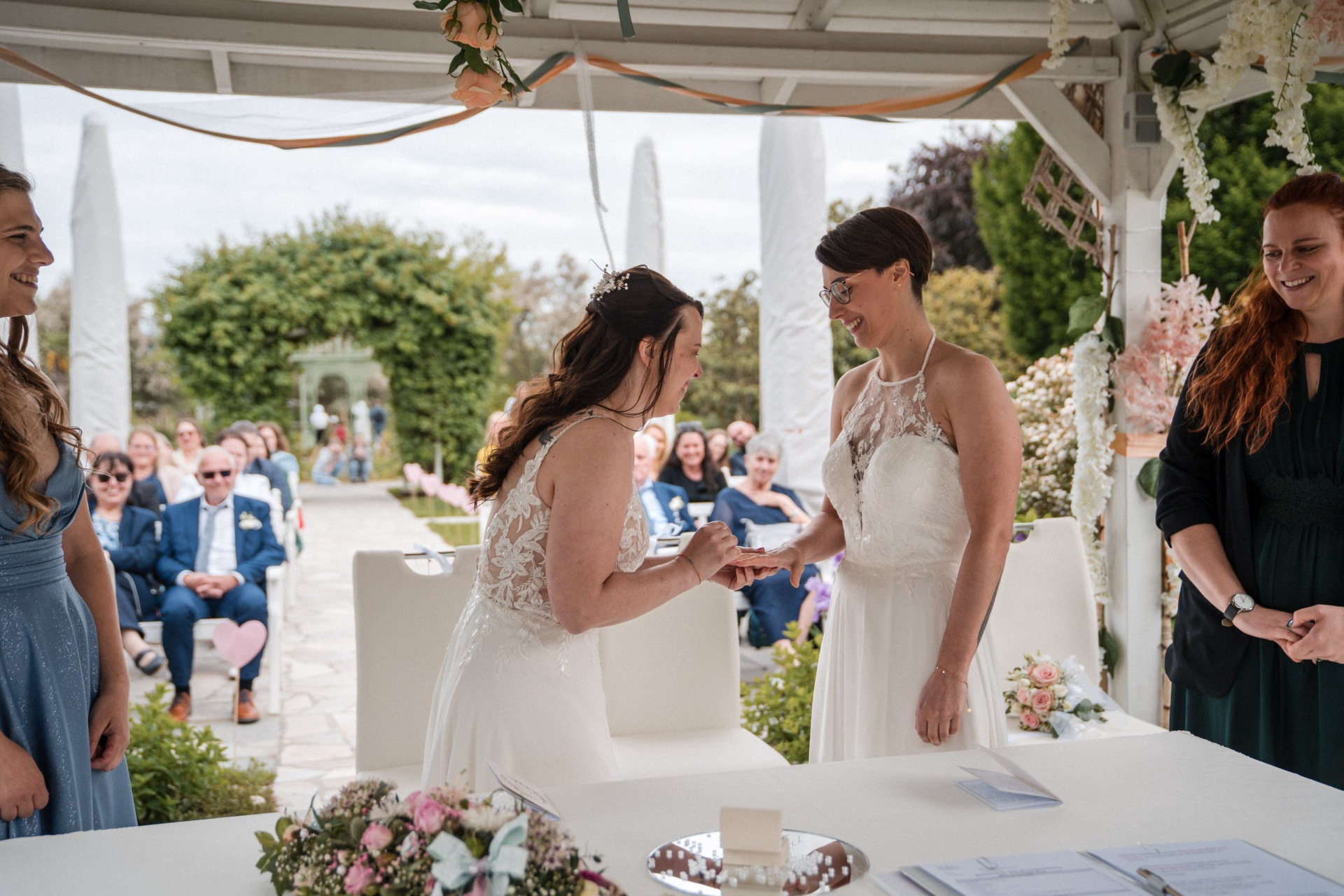 Sandra & Katharina – Hochzeit in den Blumengärten Hirschstetten, Bild 22