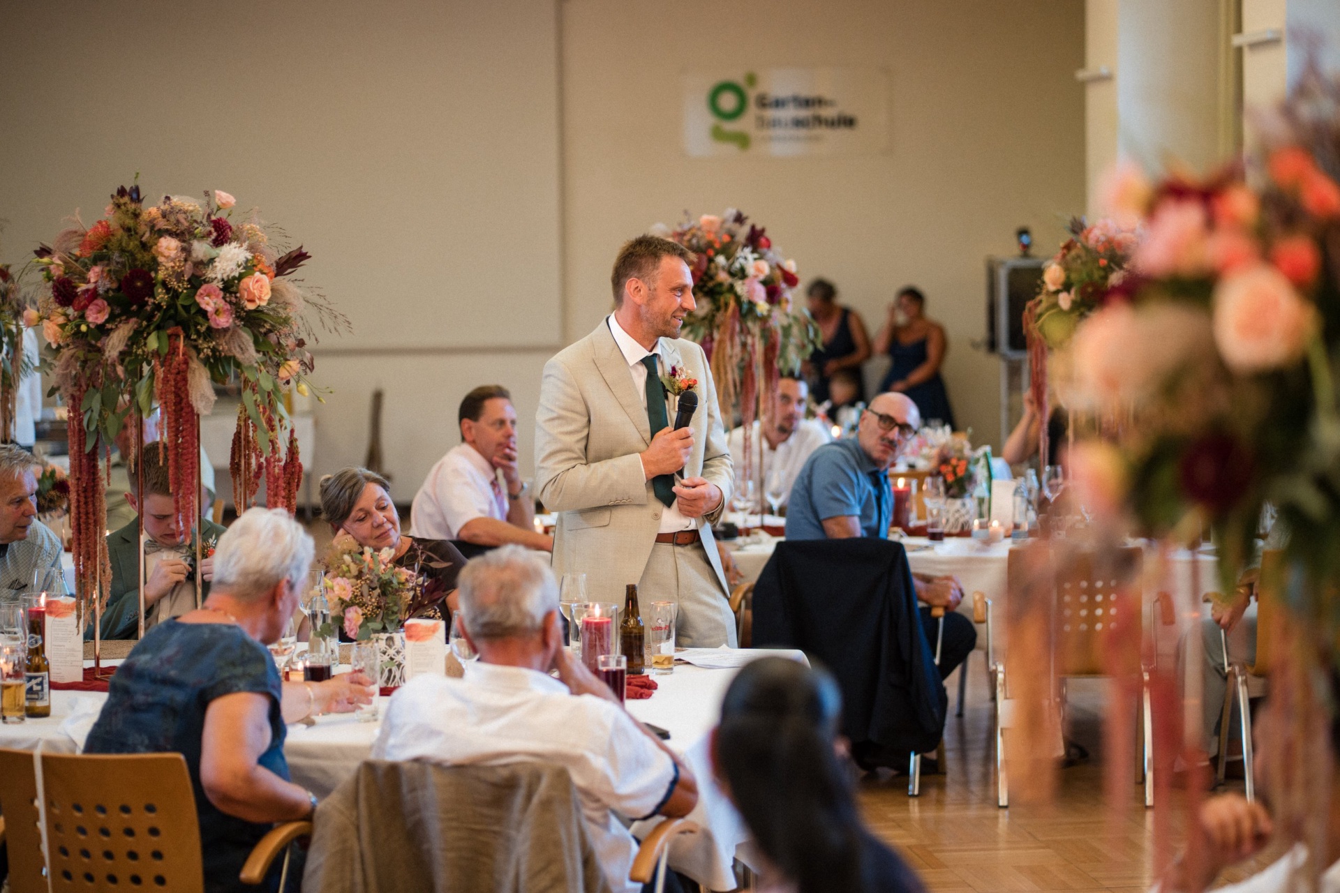 Lukas & Saskia – Hochzeit in der Gartenbauschule Langenlois, Bild 85