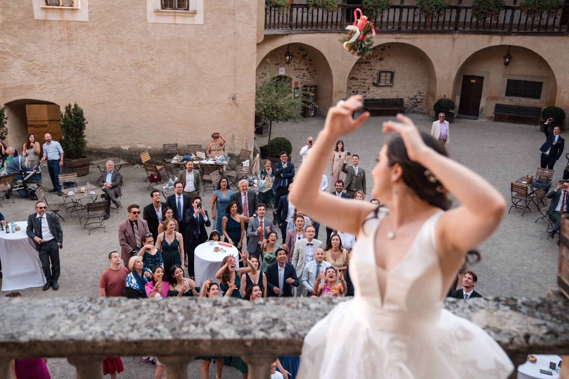 Elena & Tim – Hochzeit auf der Rosenburg, Bild 30