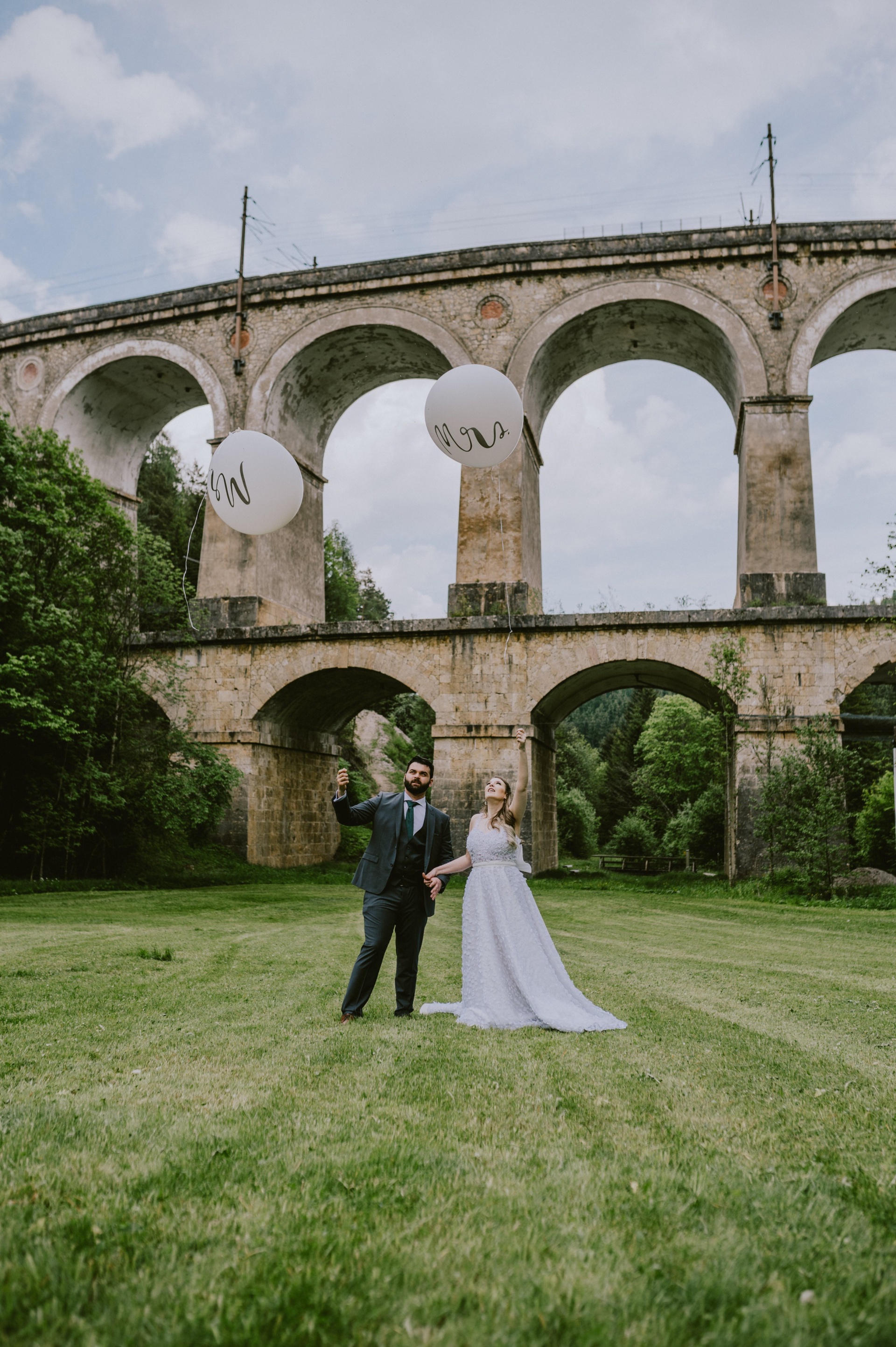 Hochzeit in der Villa Antoinette – Veronika & Albion (Niederösterreich)