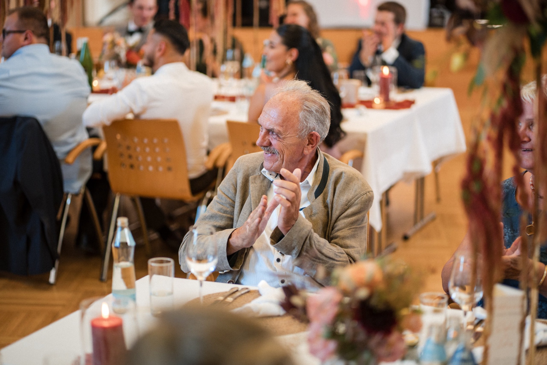Lukas & Saskia – Hochzeit in der Gartenbauschule Langenlois, Bild 81