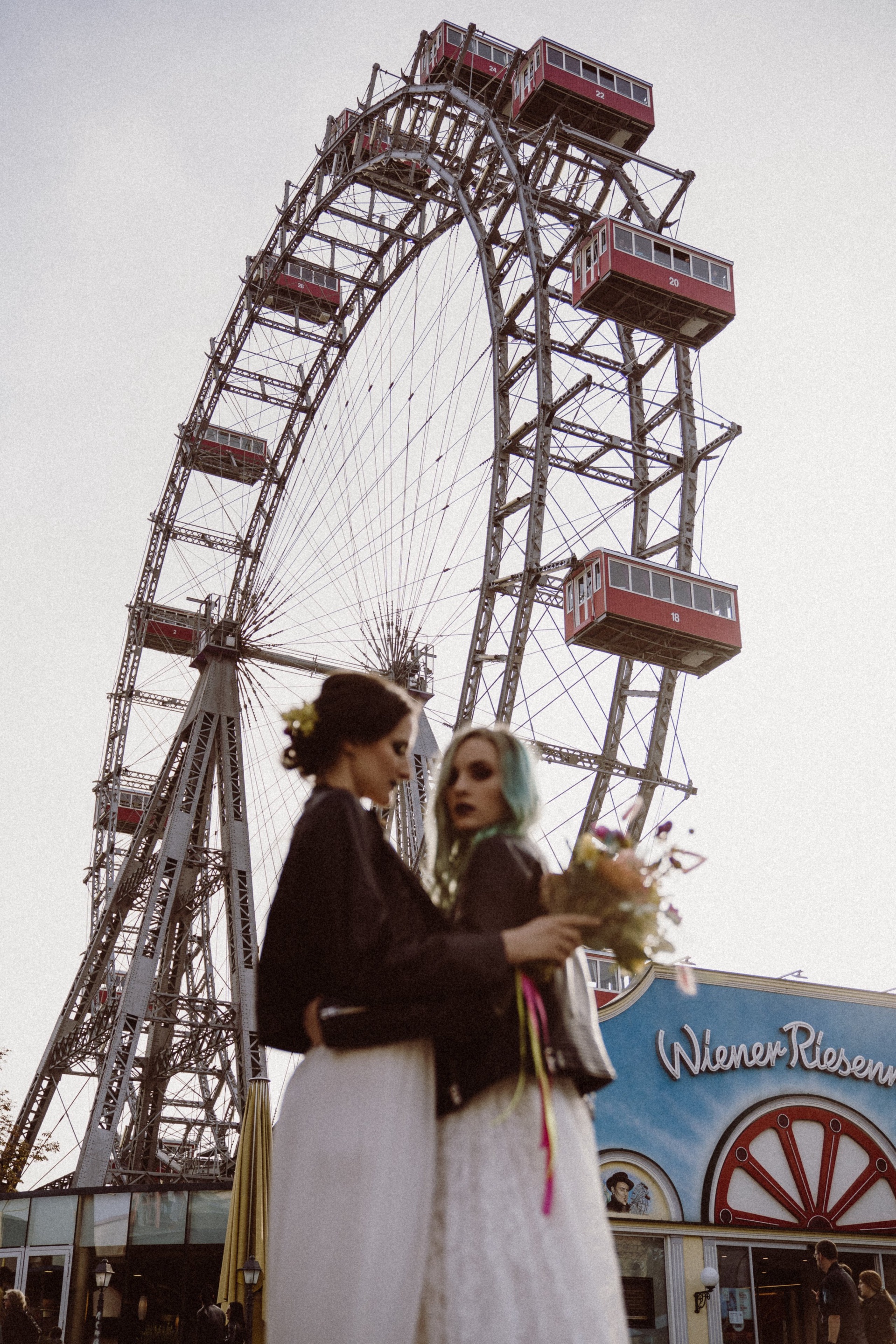 Styled Shooting im Prater, Wien – Hochzeitsinspiration von Kamerakinder Weddings